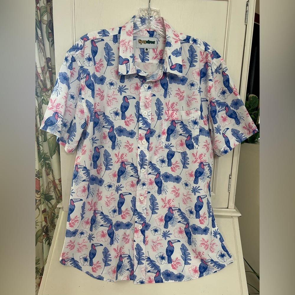 Tipsy Elves Toucan Tango Hawaiian shirt size L